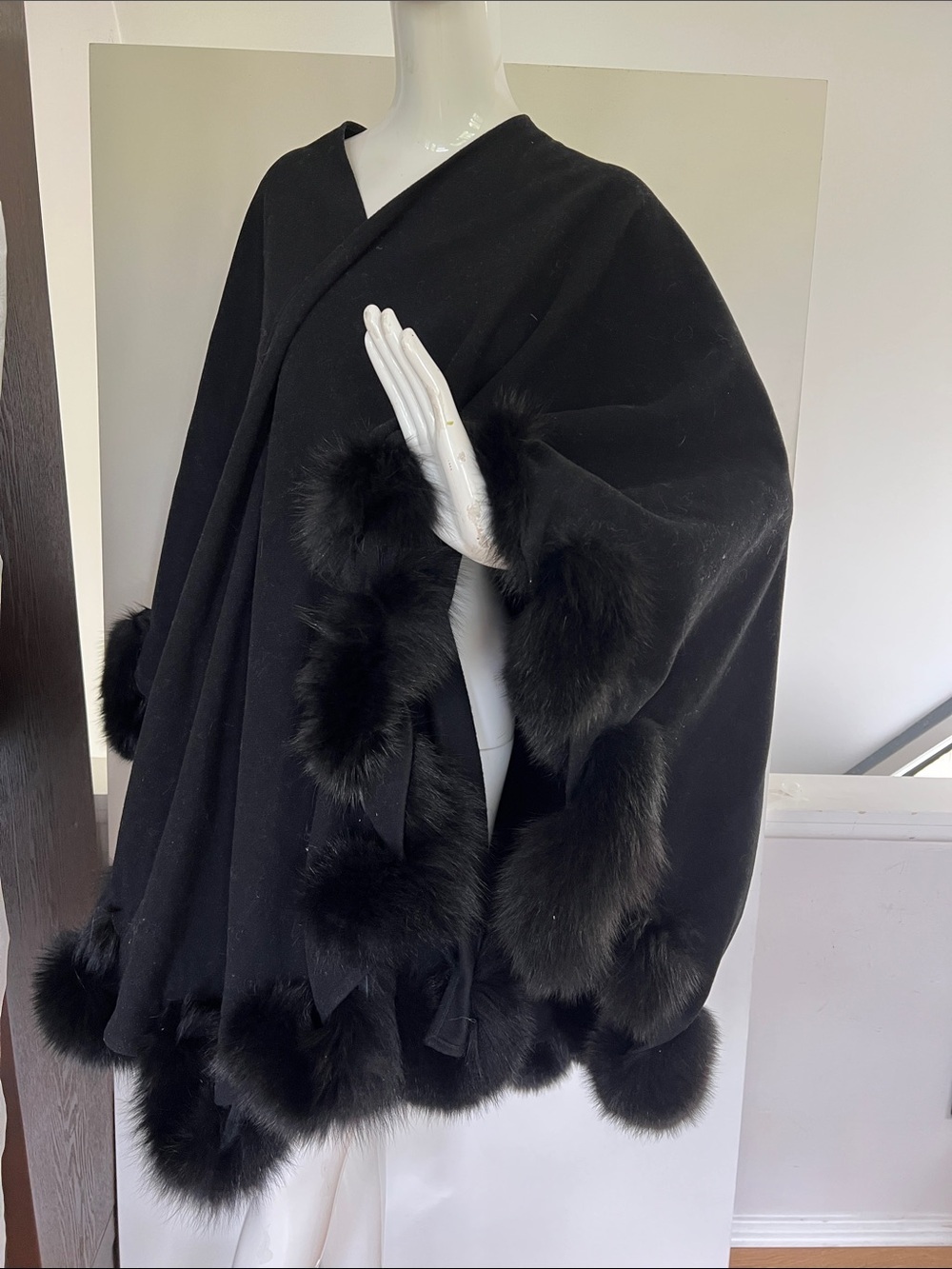 Neiman Marcus Saga Fox and Wool One Size Extra Large Wrap Shawl